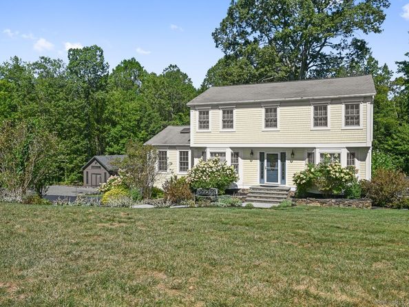 23 Colonial Drive, Danbury CT 06811