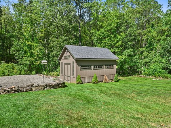 23 Colonial Drive, Danbury CT 06811