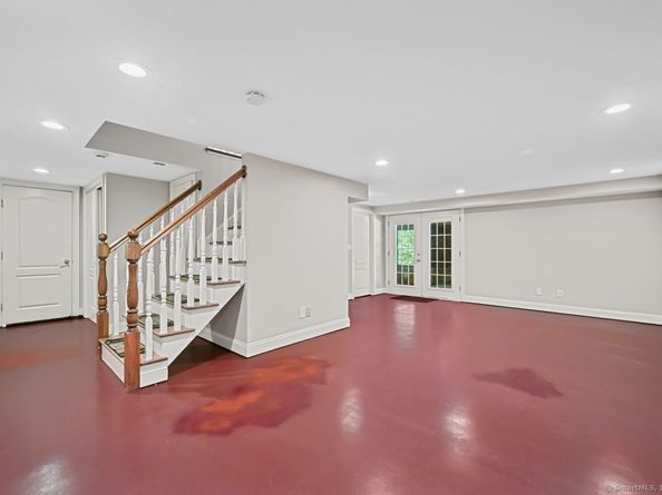 23 Colonial Drive, Danbury CT 06811