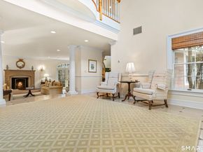 41 Lake Wind Road, New Canaan CT 06840
