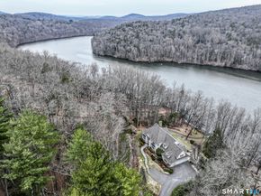 62 Riverford Road, Brookfield CT 06804