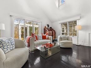 37 Haviland Court, Stamford CT 06903