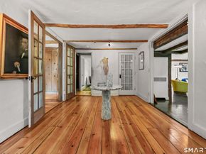 37 Haviland Court, Stamford CT 06903