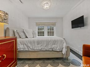 37 Haviland Court, Stamford CT 06903