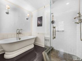 37 Haviland Court, Stamford CT 06903