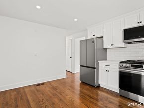 115 Washington Parkway, Stratford CT 06615