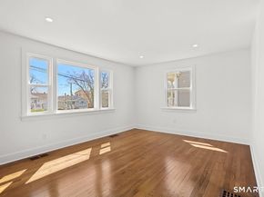 115 Washington Parkway, Stratford CT 06615