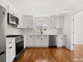 115 Washington Parkway, Stratford CT 06615