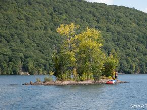 9 N Beach Drive, New Fairfield CT 06812