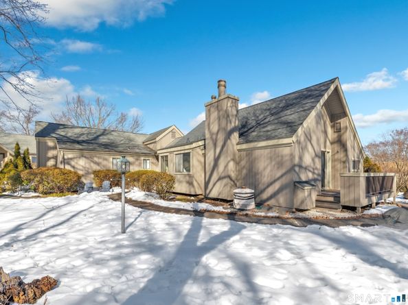 261 Agawam Drive A, Stratford CT 06614