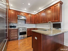 77 Havemeyer Lane 301, Stamford CT 06902