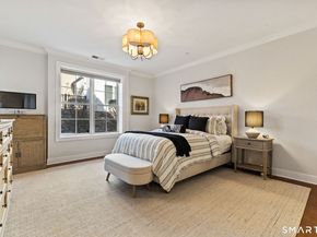 77 Havemeyer Lane 301, Stamford CT 06902