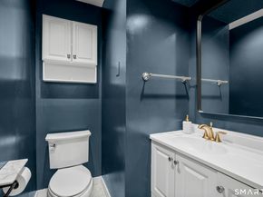 19 Woodway Road 26, Stamford CT 06907