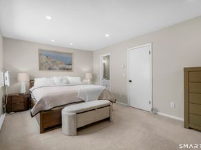 19 Woodway Road 26, Stamford CT 06907