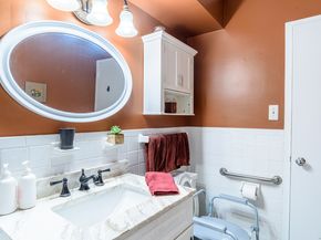 80 Cartright Street 5D, Bridgeport CT 06604