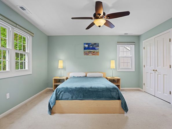 122 Paugusett Circle 122, Trumbull CT 06611