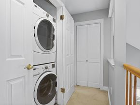 122 Paugusett Circle 122, Trumbull CT 06611