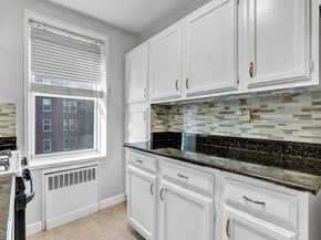 45 Maple Street APT 4H, Norwalk CT 06850