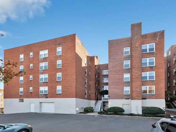 45 Maple Street APT 4H, Norwalk CT 06850