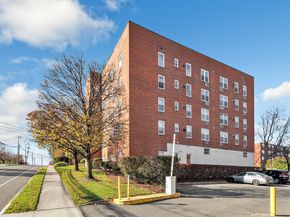 45 Maple Street APT 4H, Norwalk CT 06850