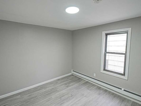 105 Asylum Street, Bridgeport CT 06610