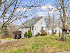 298 Aspetuck Trail 298, Shelton CT 06484