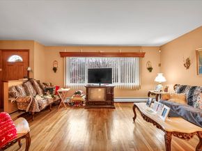 42 Wendy Road, Trumbull CT 06611