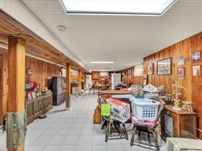 42 Wendy Road, Trumbull CT 06611