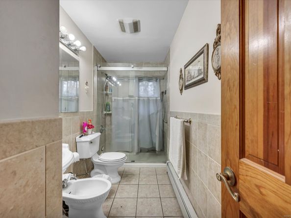 42 Wendy Road, Trumbull CT 06611