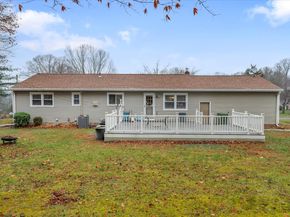 42 Wendy Road, Trumbull CT 06611
