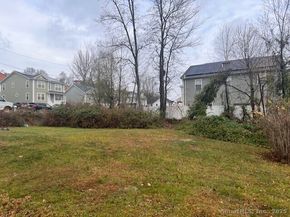 936 Chopsey Hill Road, Bridgeport CT 06606