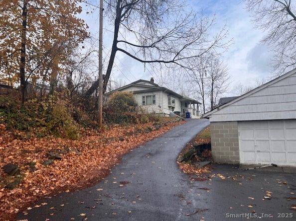 936 Chopsey Hill Road, Bridgeport CT 06606