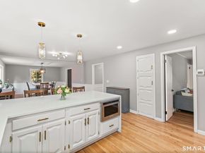299 Redding Road, Redding CT 06896