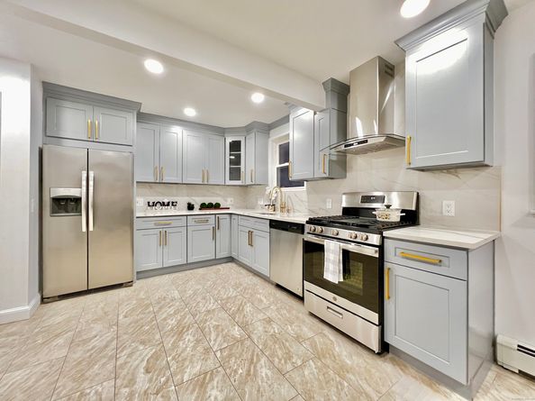 50 Pilgrim Road, Bridgeport CT 06610