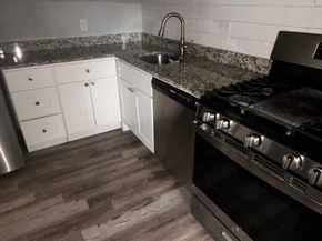 50 Greenhouse Road 33C, Bridgeport CT 06606