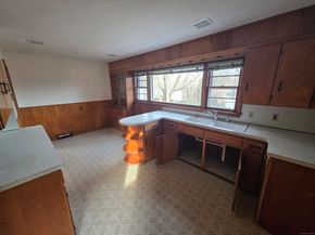 4 Ridge Road, Bethel CT 06801