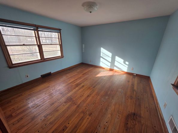 4 Ridge Road, Bethel CT 06801