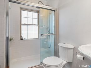 27 Nash Lane 5, Bridgeport CT 06605