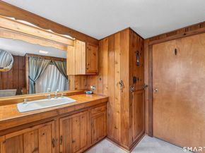 39 Clearview Avenue, Danbury CT 06811