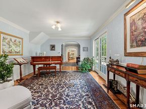 21 Compo Parkway, Westport CT 06880
