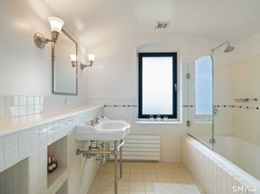 2 Wahneta Road, Greenwich CT 06870