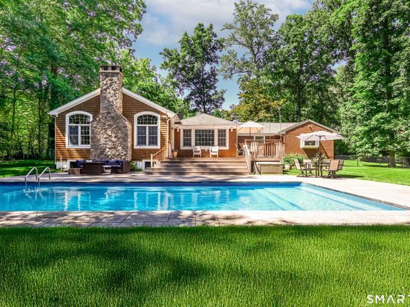 21 Geneva Road, Norwalk CT 06850