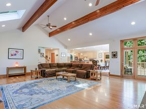 21 Geneva Road, Norwalk CT 06850
