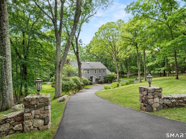 32 Silver Ridge Common, Weston CT 06883
