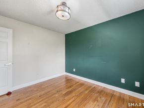 45 E Gate Road, Danbury CT 06811