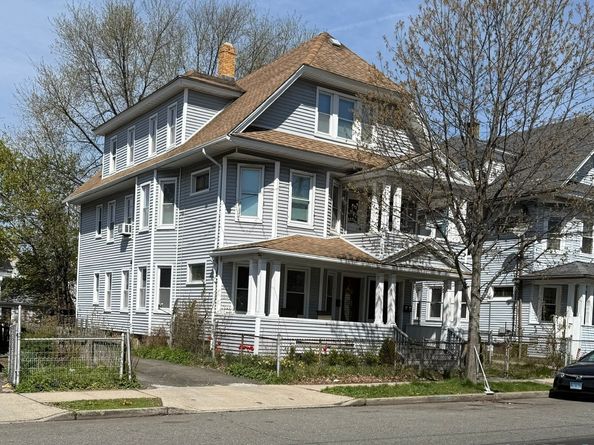 739-743 Brooks Street, Bridgeport CT 06608