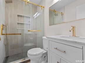 11 Barmore Drive W, Stamford CT 06905