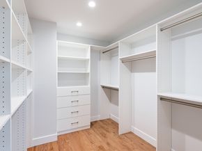 12 Walnut Ridge Court, Stamford CT 06904