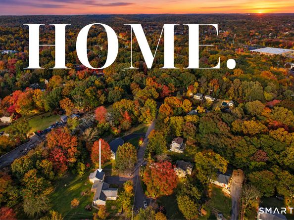5 Rocky Hill Road, Trumbull CT 06611