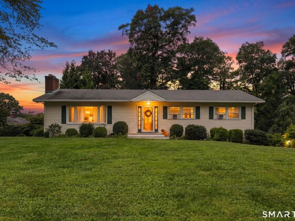 19 Starlight Drive, Norwalk CT 06851